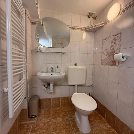 Orman Evi Stribrna Chaloupka Na Vyhlidce *